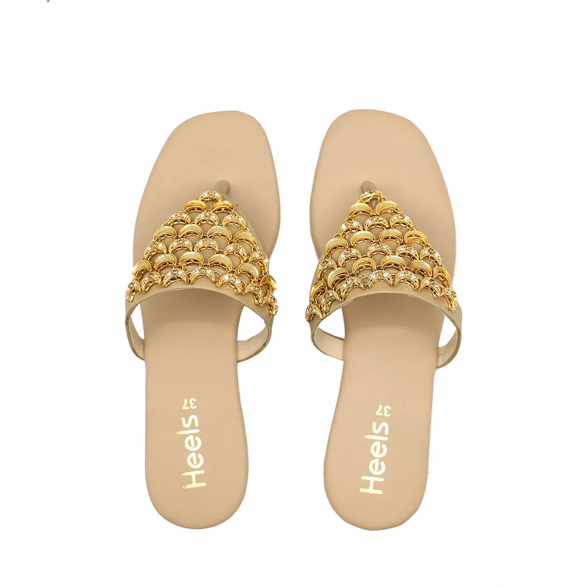 Beige Fancy Chappal 010104