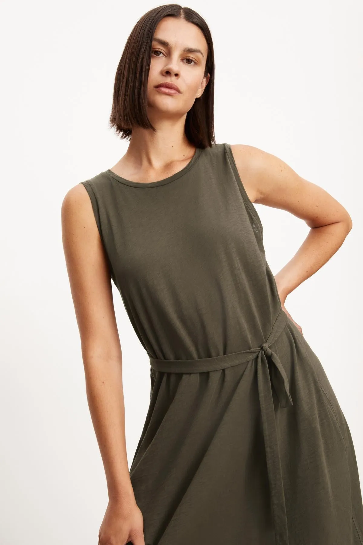 EDITH SLEEVELESS MAXI DRESS