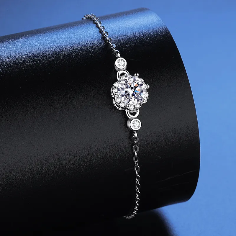 Hexagonal Plum Flower Moissanite Bracelet