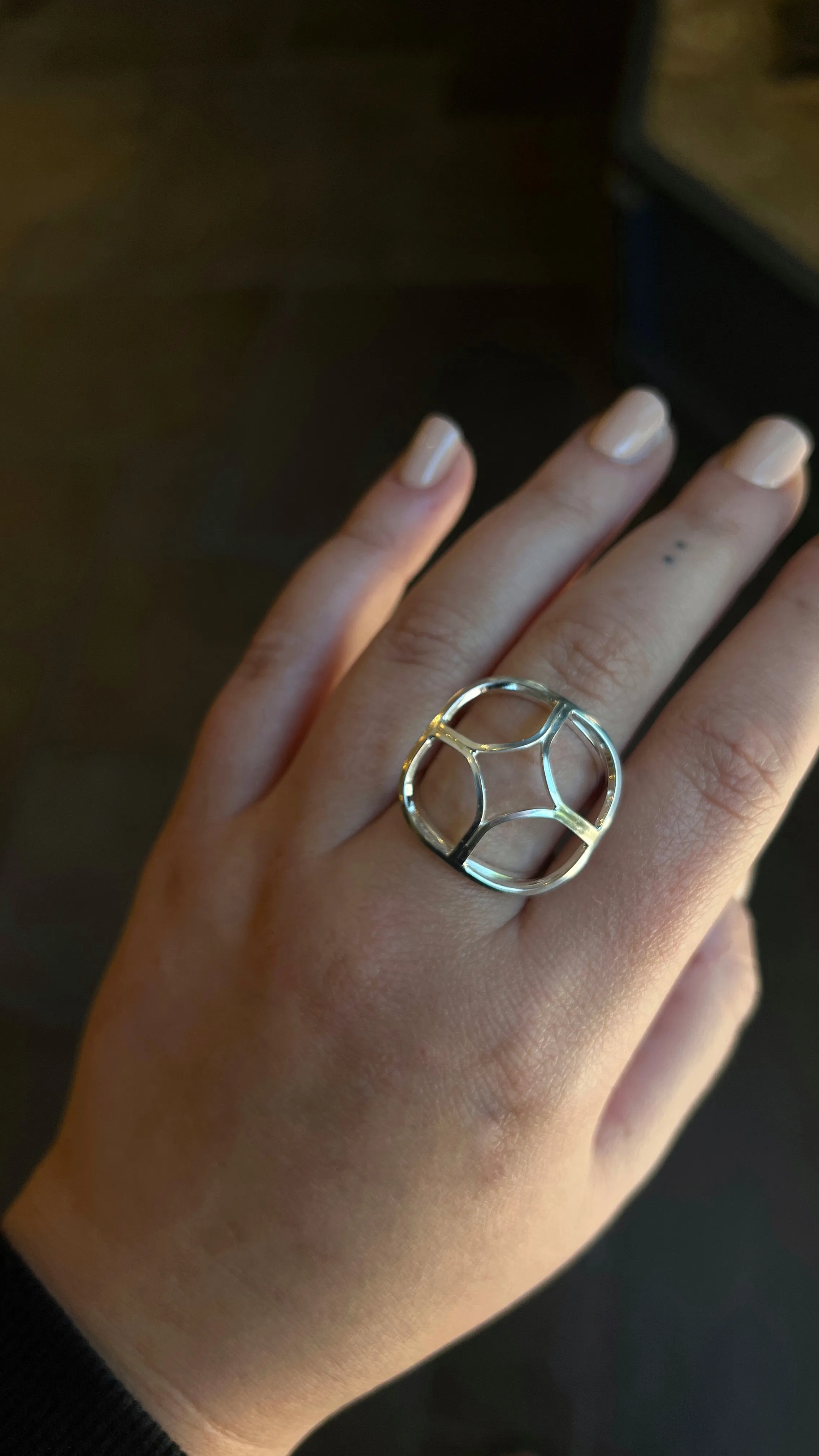 Hydrangea Puff Ring