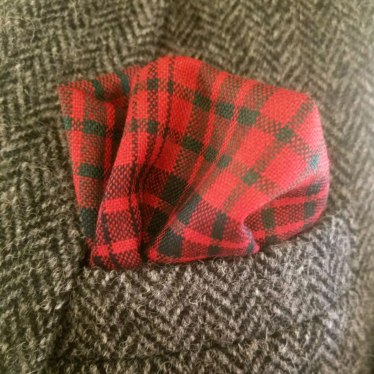 Worsted Wool Tartan Handkerchiefs / Pocket Squares — [ 42 Tartans ]